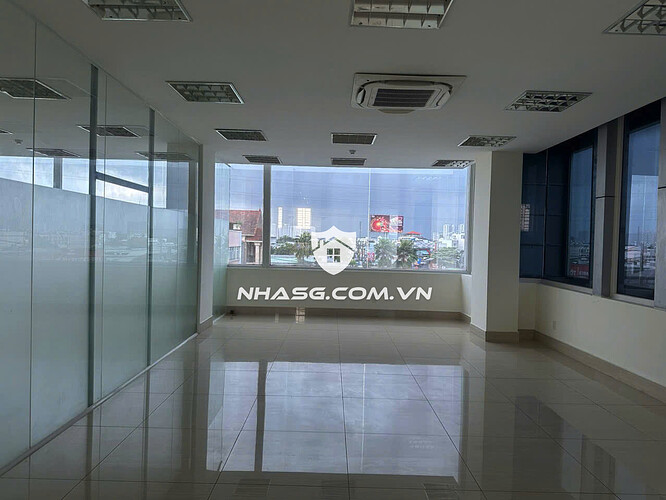 Bán nhà mặt tiền Phạm Văn Đồng 9