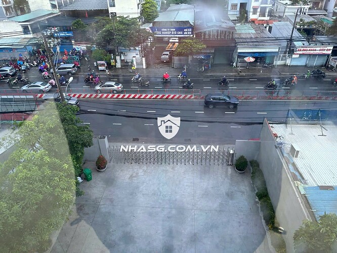 Bán nhà mặt tiền Phạm Văn Đồng 5