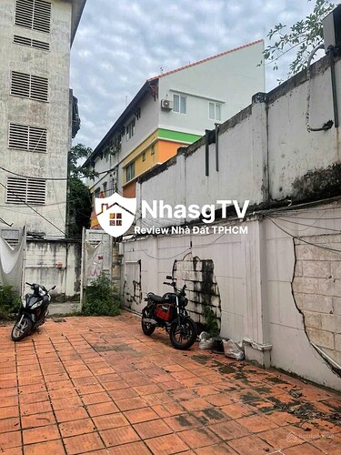 Bán đất mặt tiền Pasteur Quận 3 2